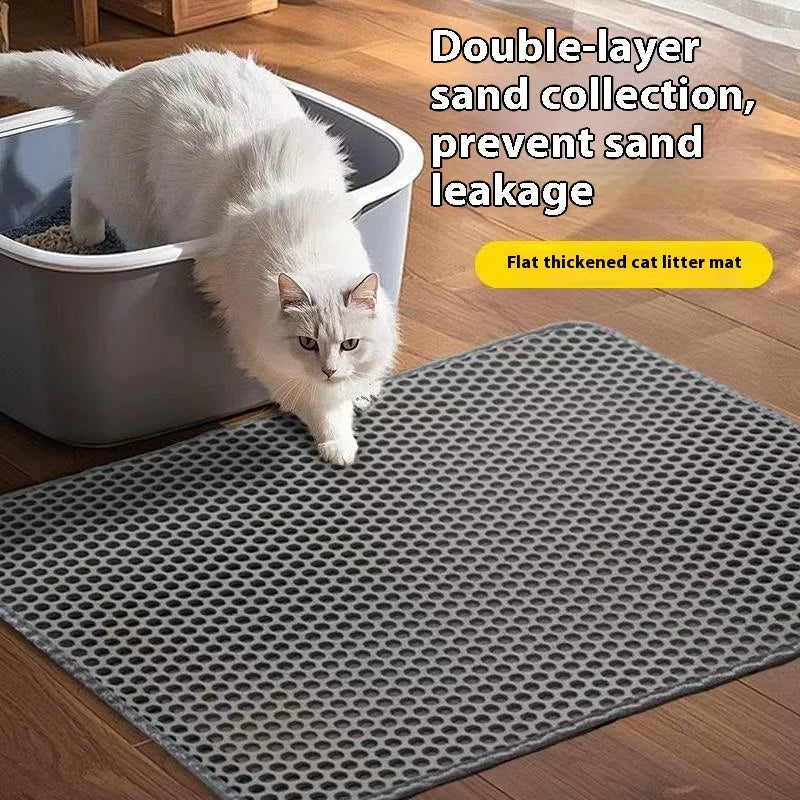 Two layer cat litter trapping mat