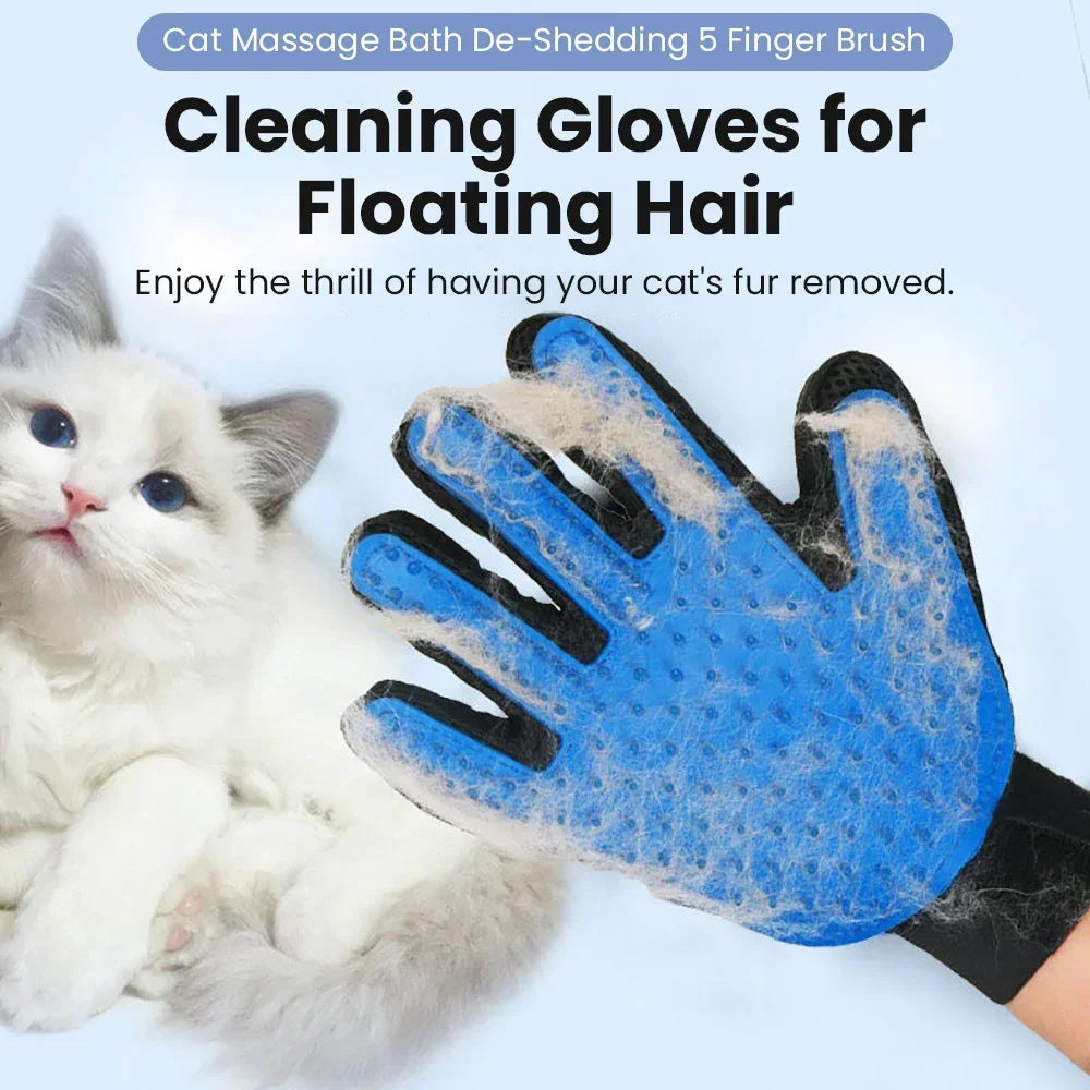Silicone tips and wrist strap of the grooming glove