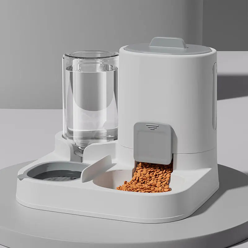 Gravity cat feeder and water dispenser set